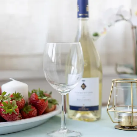 Guesthost - Cisanello - Comfy With Balcony! * Pisa