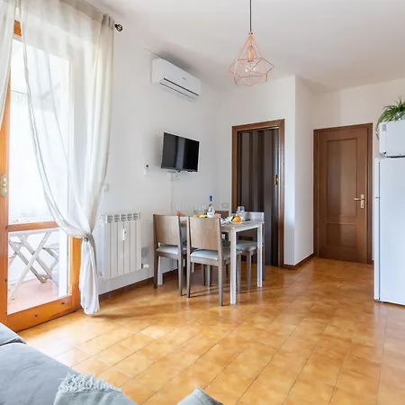 Apartment Cisanello - Comfy With Balcony! *